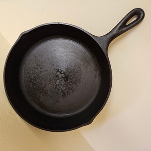 Lodge Pans – The Cook's Edge