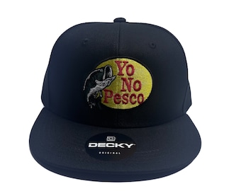 Yo No Pesco Black Snapback