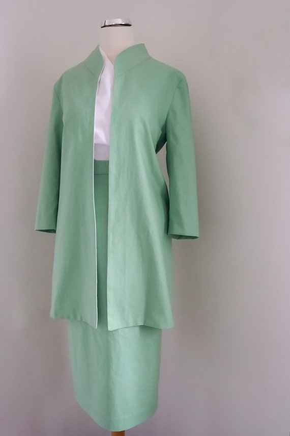 Grace Kelly Rear Window Inspired Set: Versatile Celadon Green I-line Suit &  White Halterneck Blouse. Free Shipping Worldwide - Etsy