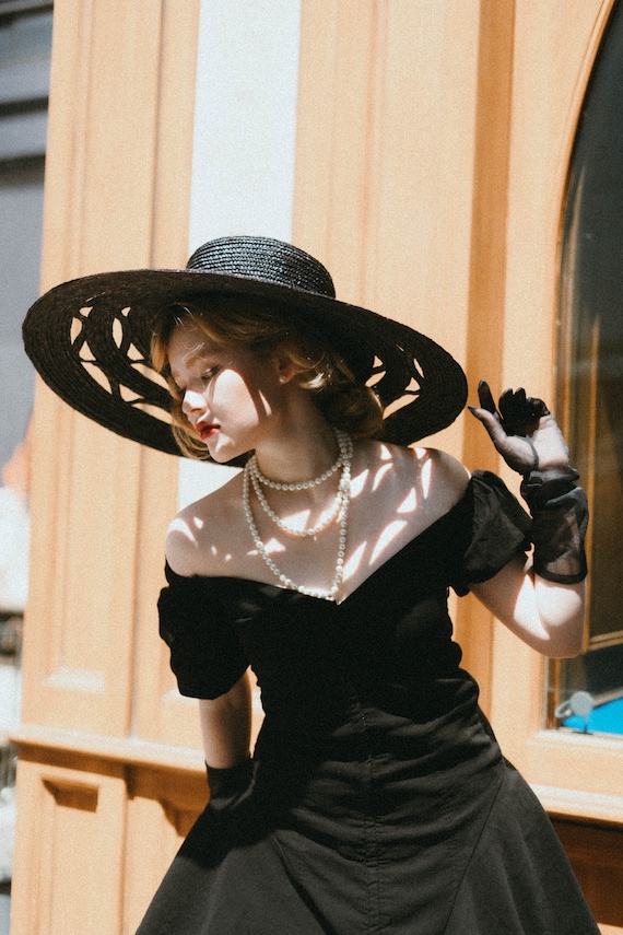 black dress and hat Black Pointy Witch Hat with Brim - Wool main image 1