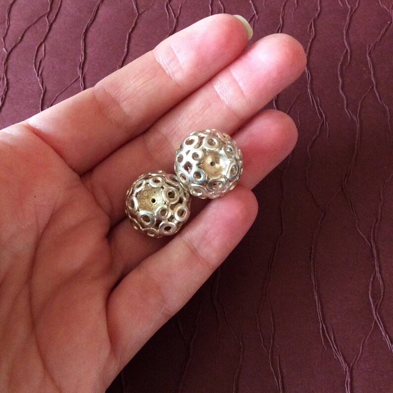 Silver Circles Beads