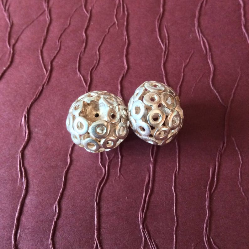 Silver Circles Beads