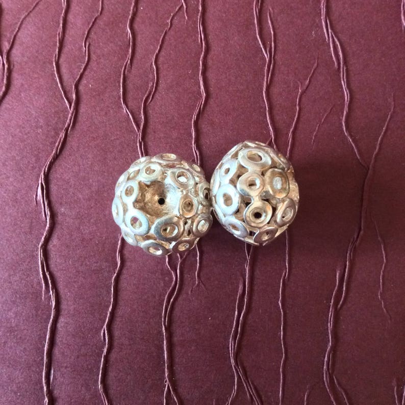Silver Circles Beads