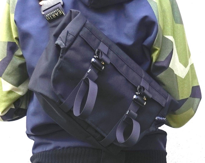 EVERYDAY BAG 3.1 + MOD 1 (or 3.1 w/o +mod 1), Messenger Bag with Cobra® Buckles // Techwear SlingBag Travel // Custom Colors
