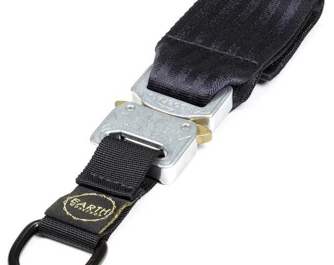 COBRA® BUCKLE KEYCHAIN - Polished buckle / webbing to choose // techwear, technical, streetwear, urbanwear, urbangear