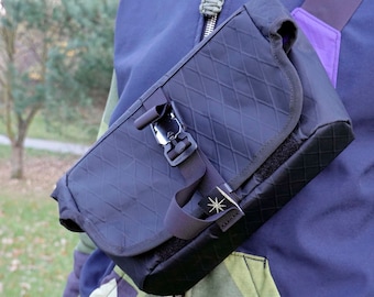 EVERYDAY BAG 2.0 , Roll Top Messenger Bag with AustriAlpin Cobra® & Fidlock® Buckle // Techwear Sling Bag // X-PAC™ VX21
