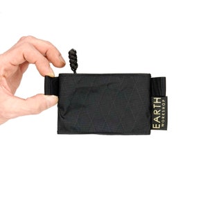 MOONROCK POUCH #1 / cartera minimalista / techwear / X-PAC vx21