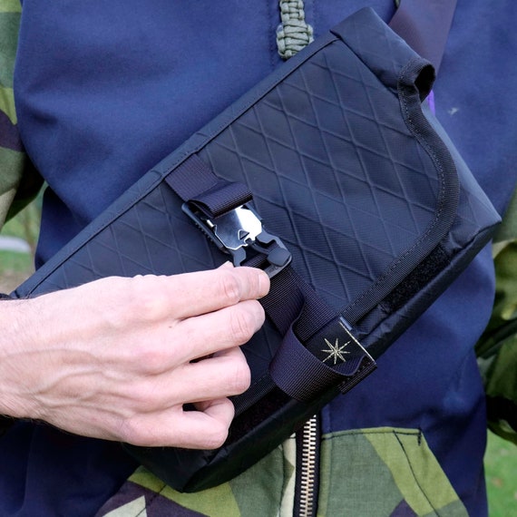 EVERYDAY BAG 2.0 , Roll Top Messenger Bag With Austrialpin EVERYDAY BAG 2.0 , Roll Top Messenger Bag With Austrialpin