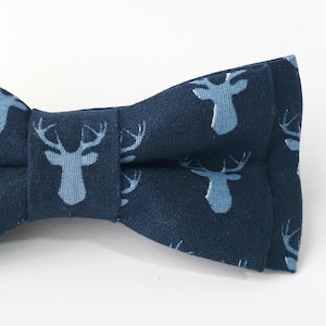 Reindeer bow tie / Christmas Bow Tie / Pocket Square / Mens Bow Tie / Boys Bow Tie Pre-tied Bow Tie For Boys / Self Tie Bow Tie / Skinny Tie