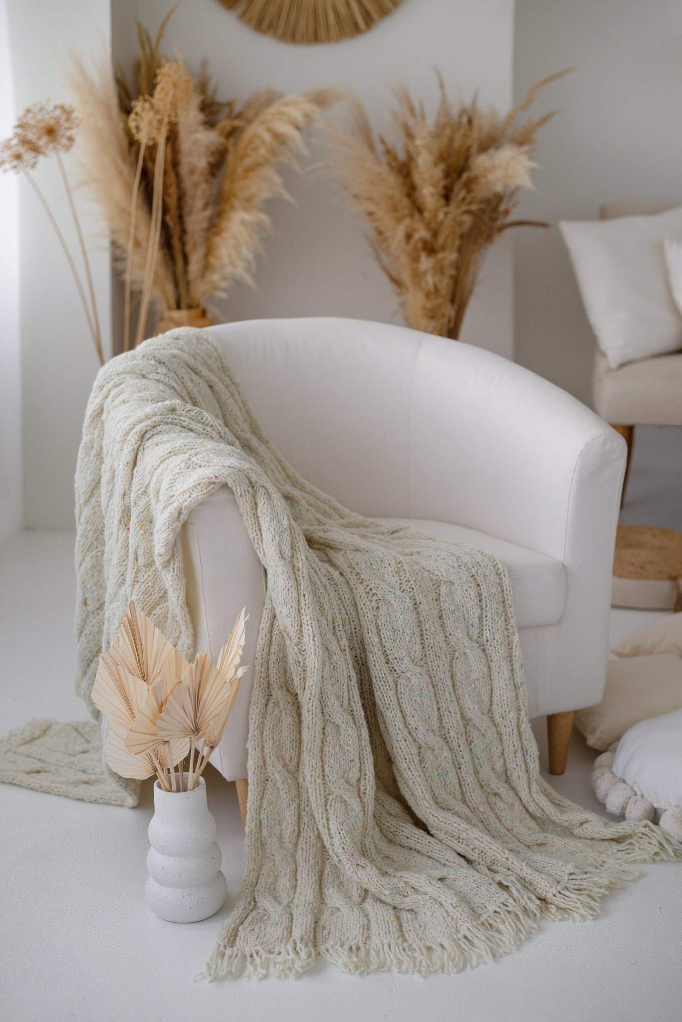Cream knitted throw new arrivals