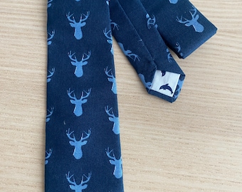 Reindeer Cotton Necktie - Slim, Skinny, or Regular Wedding Tie
