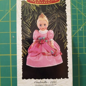 Hallmark Andenken Ornament Madame Alexander Collector&#39;s Serie &quot;Cinderella ~ 1995&quot;