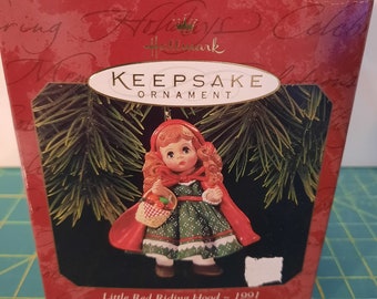 Hallmark Keepsake Ornament Collector's Series Madame Alexander "Little Red Riding Hood~1991"