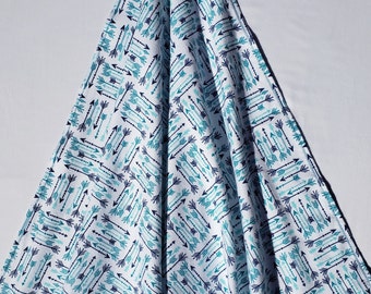 Blue arrows flannel baby blanket