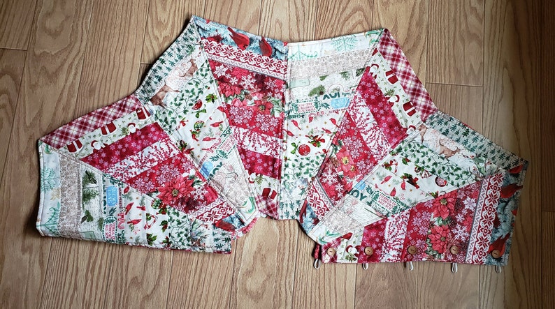 Christmas Quilted Tree Skirt 3