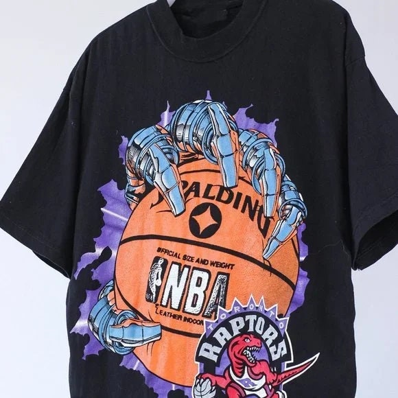 Toronto Raptors Vintage 90s T-shirt - Shibtee Clothing