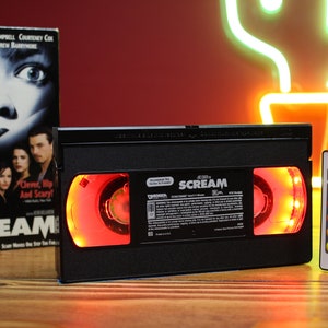 VHS Lamp - Scream (1996)