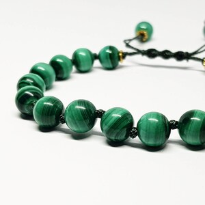 Malachite Bracelet ~ malachite bracelet, macrame, sliding knot, handknotted jewelry, mala beads, malachite beads, 8mm, gemstone bracelet