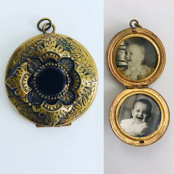 Vintage Mourning Locket, Antique Art Deco Photo Lo