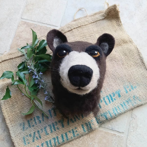 Needlefelted Brown Bear Trophy Head