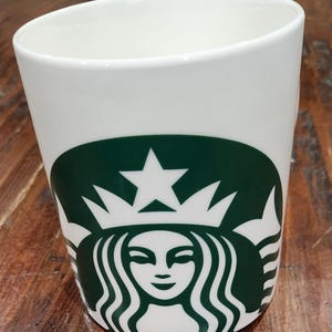 Starbucks LOGO SIREN MERMAID 28 ounce large coffee beverage mug.  Starbucks Coffee Company collectable mug