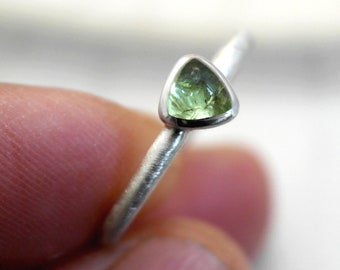 light green tourmaline ring silver, tourmaline one stone silver ring - narrow silver ring natural gemstone - simple elegant jewelry