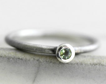 minimalist tourmaline ring green silver, thin silver ring with small stone, simple elegant tourmaline ring for women