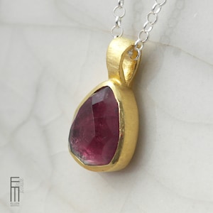 tourmaline pendant made of gold plated silver, unique pendant with dark pink tourmaline, pendant for necklaces with real gemstone, handmade