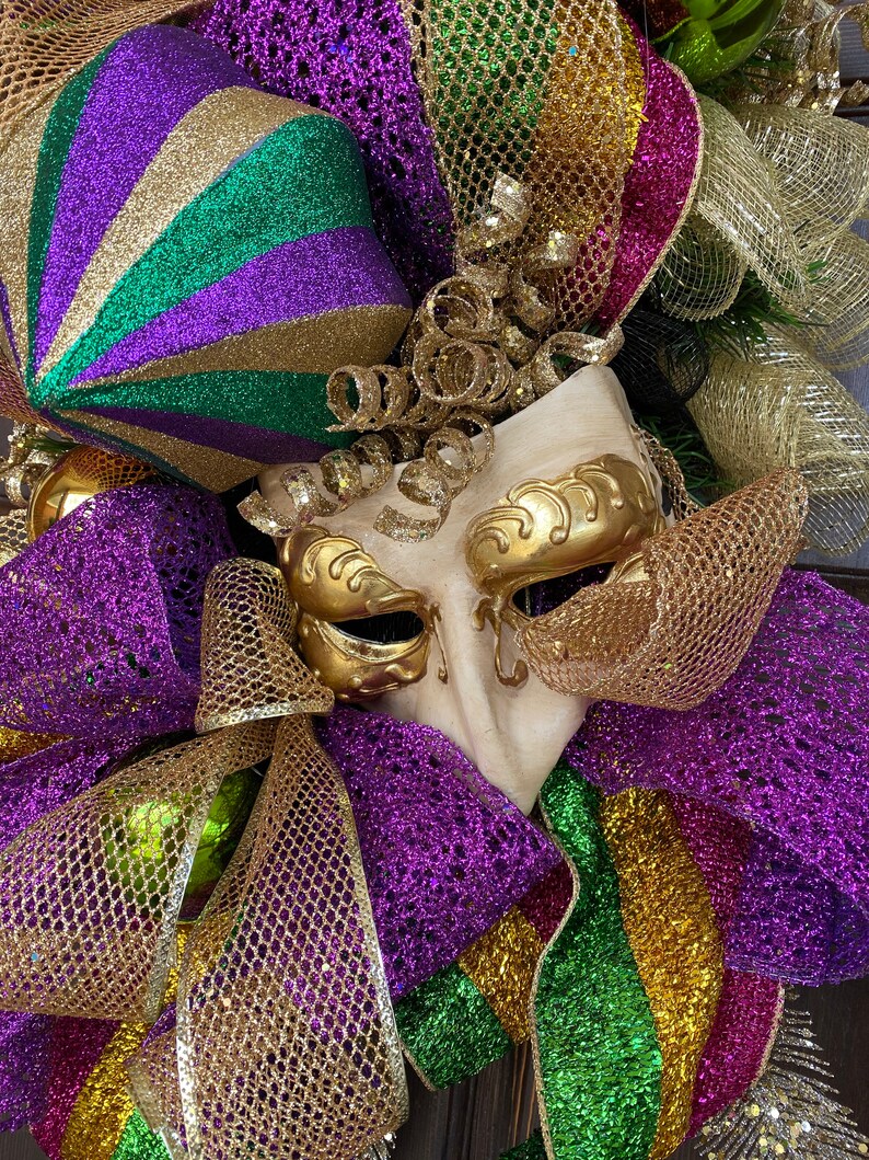 mardi gras front porch decorations