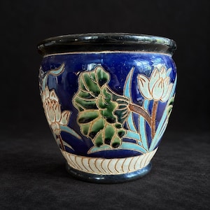 Vintage Ceramic Fahua-Style Lotus Planter