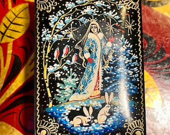 雪娘（スネグーラチカ）を描いたロシアのパレフ漆箱 - Etsy 日本