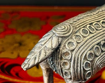 ヴィンテージ真鍮製ドクラ鹿彫刻：インドの部族芸術 - Etsy 日本