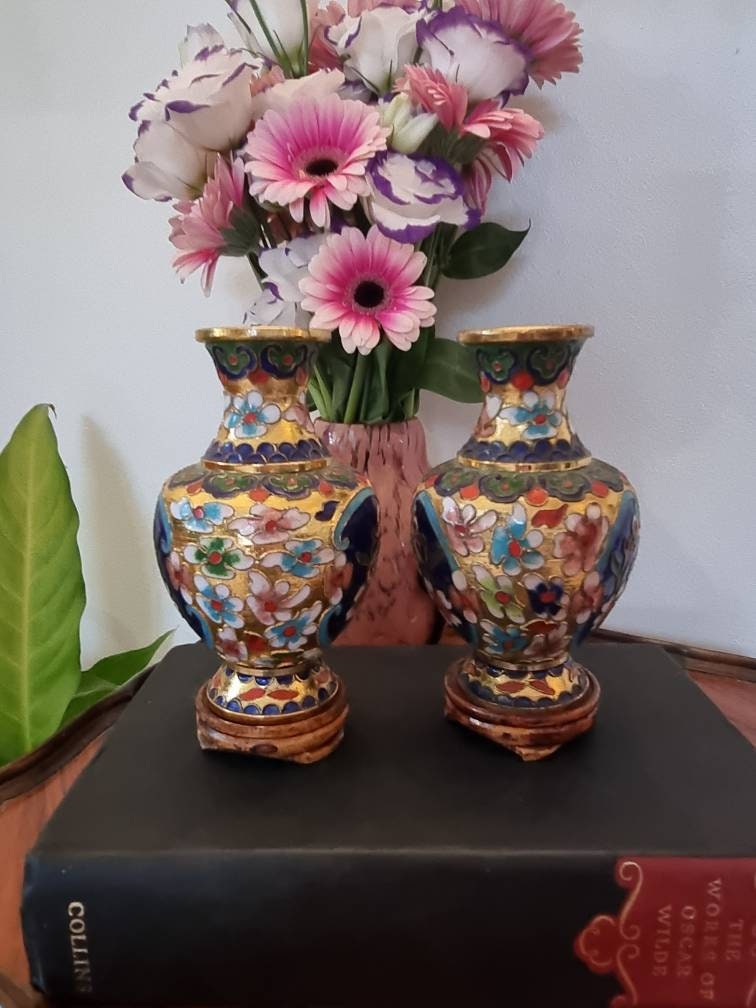 Beautiful Set Of Vintage Enamelled Chinese Cloisonné Vases