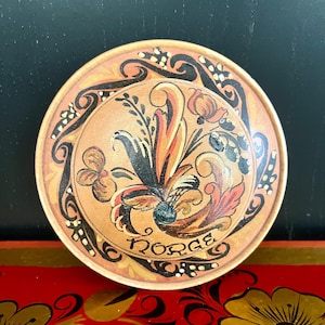 Vintage Norwegian Hand Painted Rosemaling Wooden Trinket Box