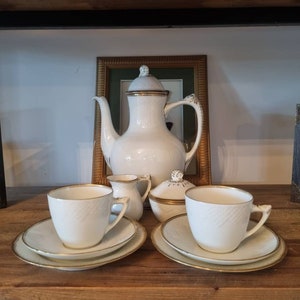 Beautiful Vintage Bing And Grøndahl Hartmann Porcelain Coffee Service For Four