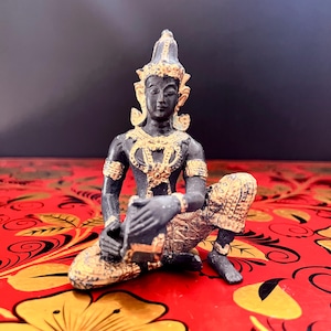 Guss Bronze Thai Musiker Figur - Vergoldete Sitzende Tänzerin Statue - Vintage Asiatische Tempel Kunst Dekor