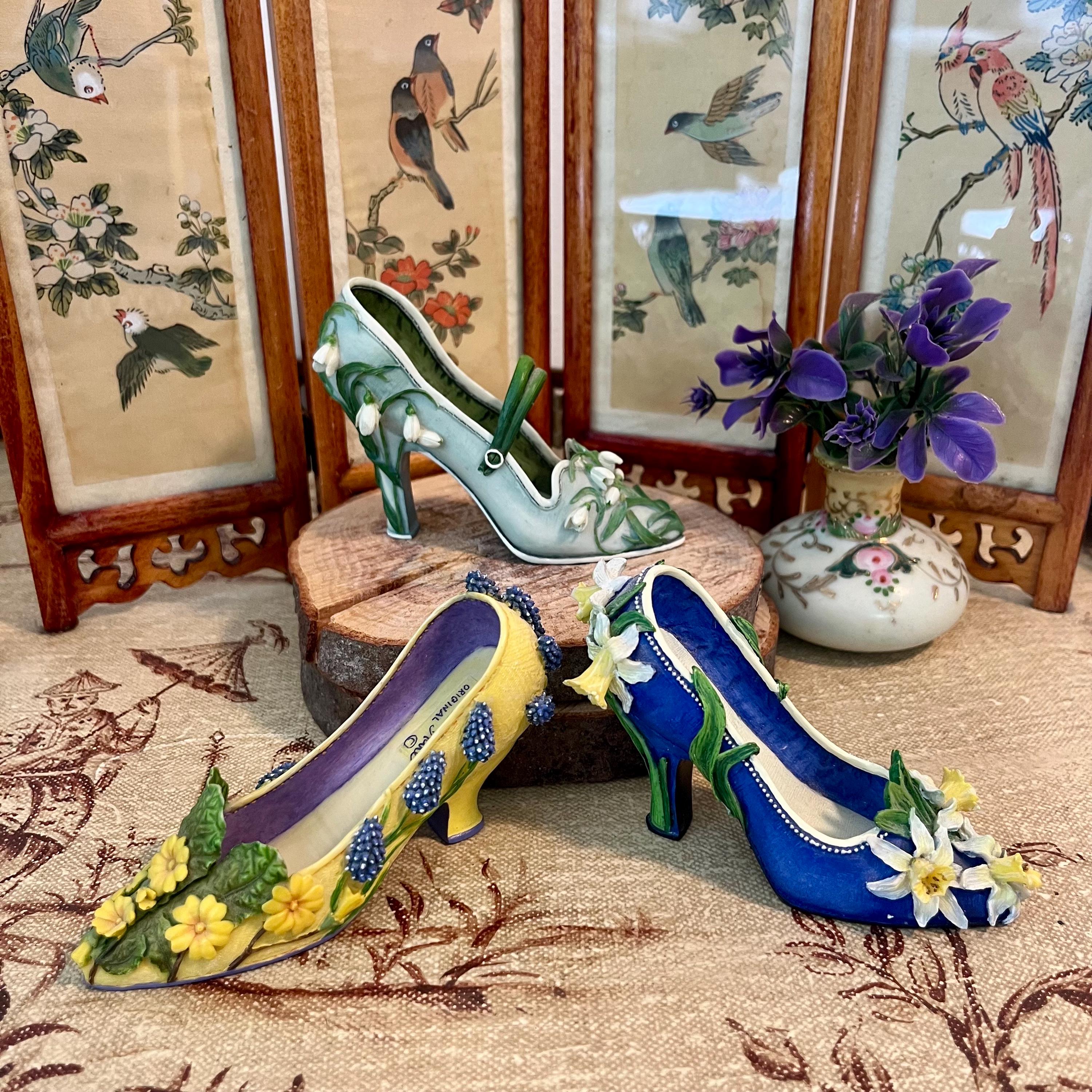 Willow Hall Flower of the Month Miniature Shoes - Hand Painted - Choose  Your Month - Etsy, image size:3000x3000