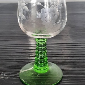 Vintage Green Twist Schnapps Glass