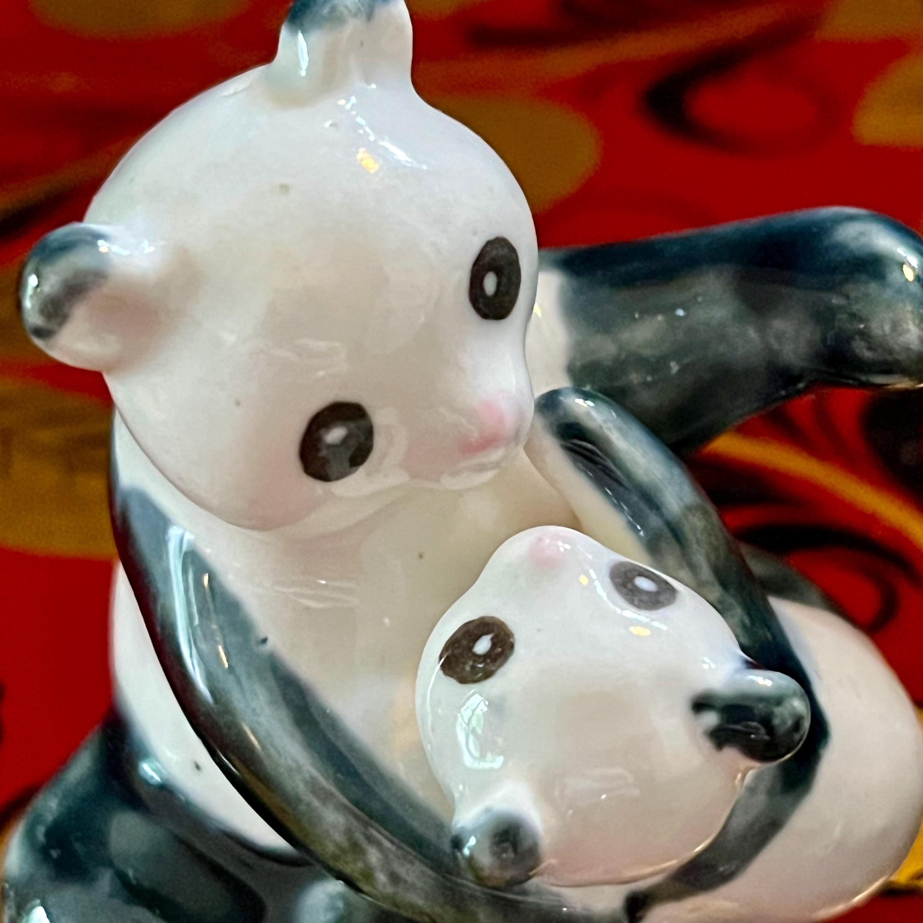 ヴィンテージ陶器製パンダの置物 - 母子像、中国コレクターズアイテム