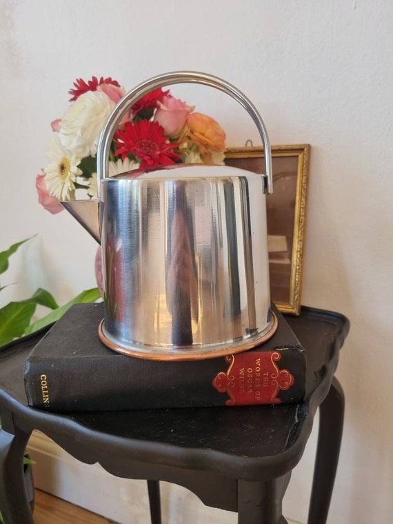 値下げ期間限定【未使用】 オリーブ　蓋つき ポット　20cm ステンレススチール製モダニストティーポット Ole Palsby Eva Trio