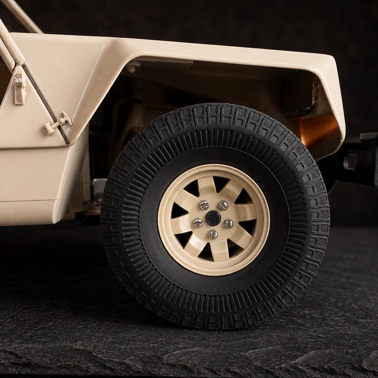Vintage 1978 Tamiya Cheetah Lamborghini RC Car 1/12 W/ Controller