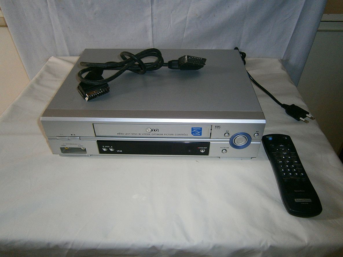LG MG23 MAGNÉTOSCOPE VHS NTSC Lecteur Cassette Film Avec Télécommande Testé TBE EUR 99,98