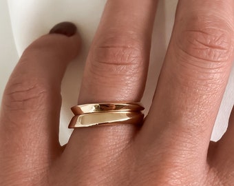 Solides Gold Stapelring Set: Geometrisch Twist Bands, 14K / 18K