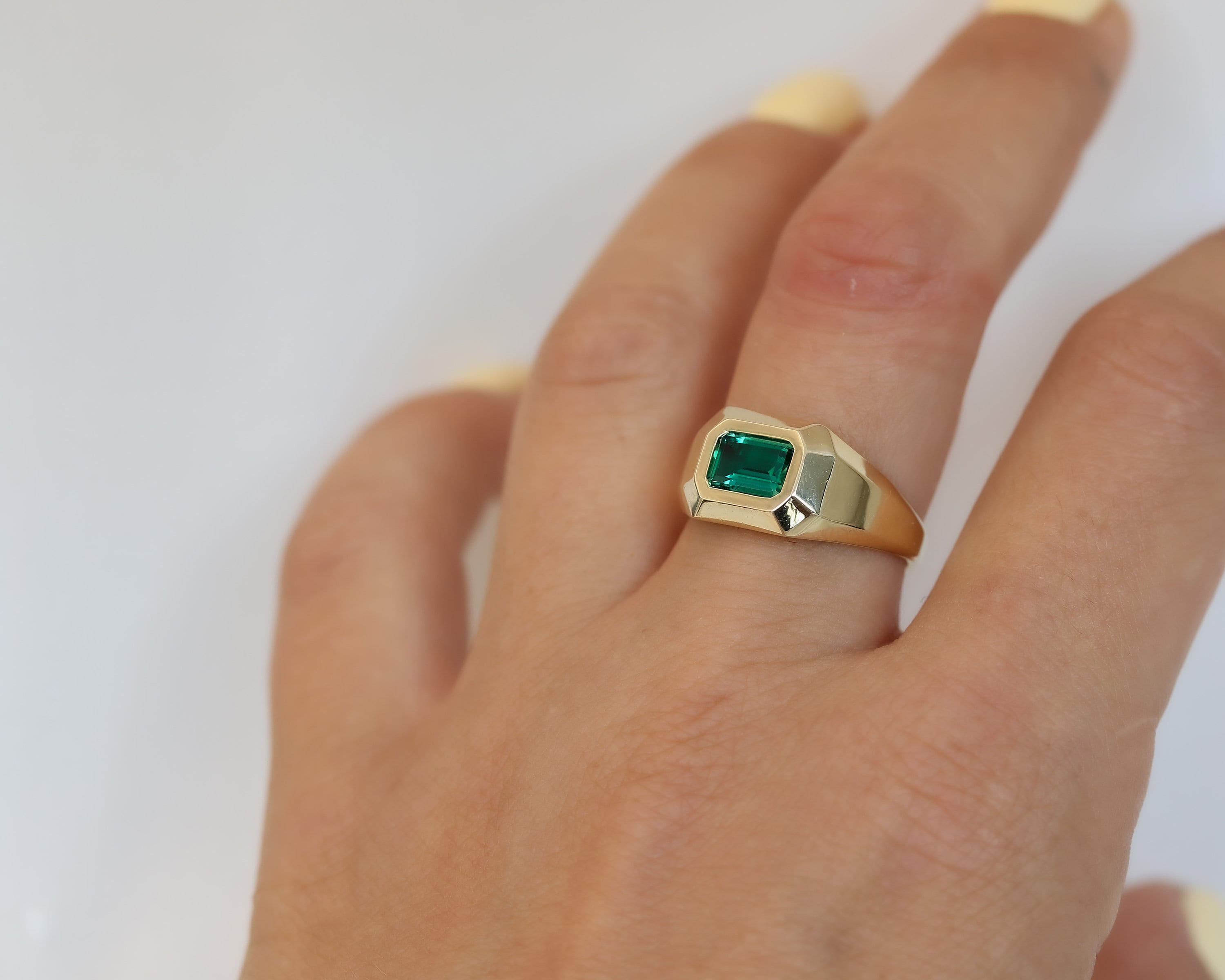 Men Emerald Signet Pinky Ring 14K Solid Gold Geometric Faceted