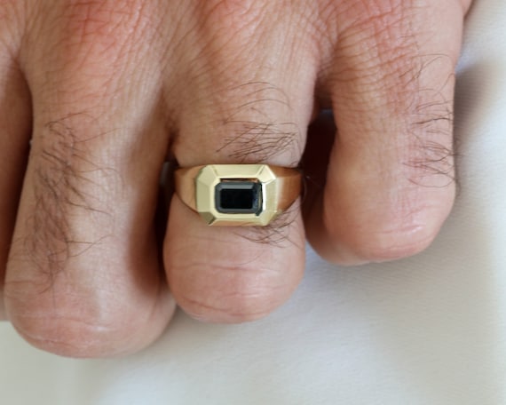 Black diamond discount pinky ring mens