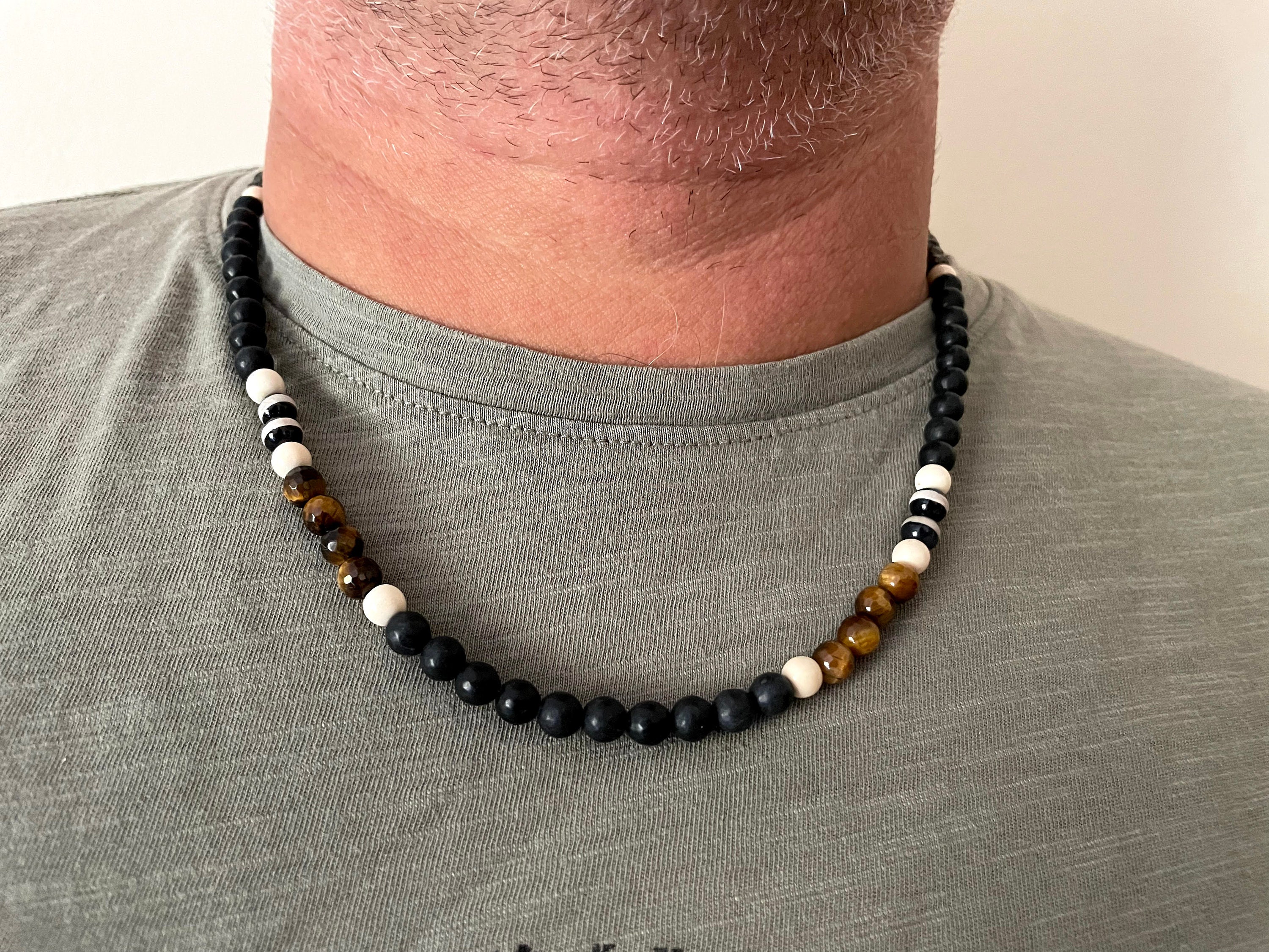 Collier Perles Naturelles Howlite Et Oeil De Tigre Avec Pendentif Croix - Lithothérapie - 46 Cm
