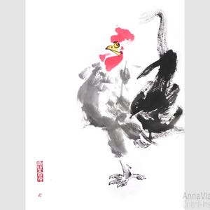 Puede incluir: Pintura a la tinta de un gallo. La obra presenta un gallo con cresta y barbilla rojas, un pico amarillo y un cuerpo negro y gris. El gallo está representado en una pose dinámica, con una sensación de movimiento. El estilo recuerda al arte asiático tradicional.