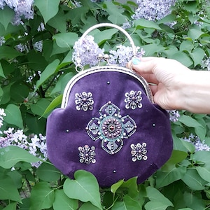 Lila Samt Handtasche Сocktail Handtasche Handtasche mit Verschluss Party Clutch Theatertasche Bestickte Tasche Weihnachten Geschenkideen Vintage Tasche