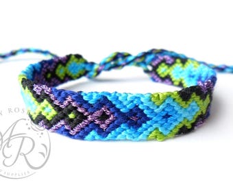 Seaweed Friendship Bracelet, Arrow Pattern, Ocean Colors