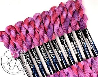 Hilo de bordar multicolor ThreadworX Very Berry 1152